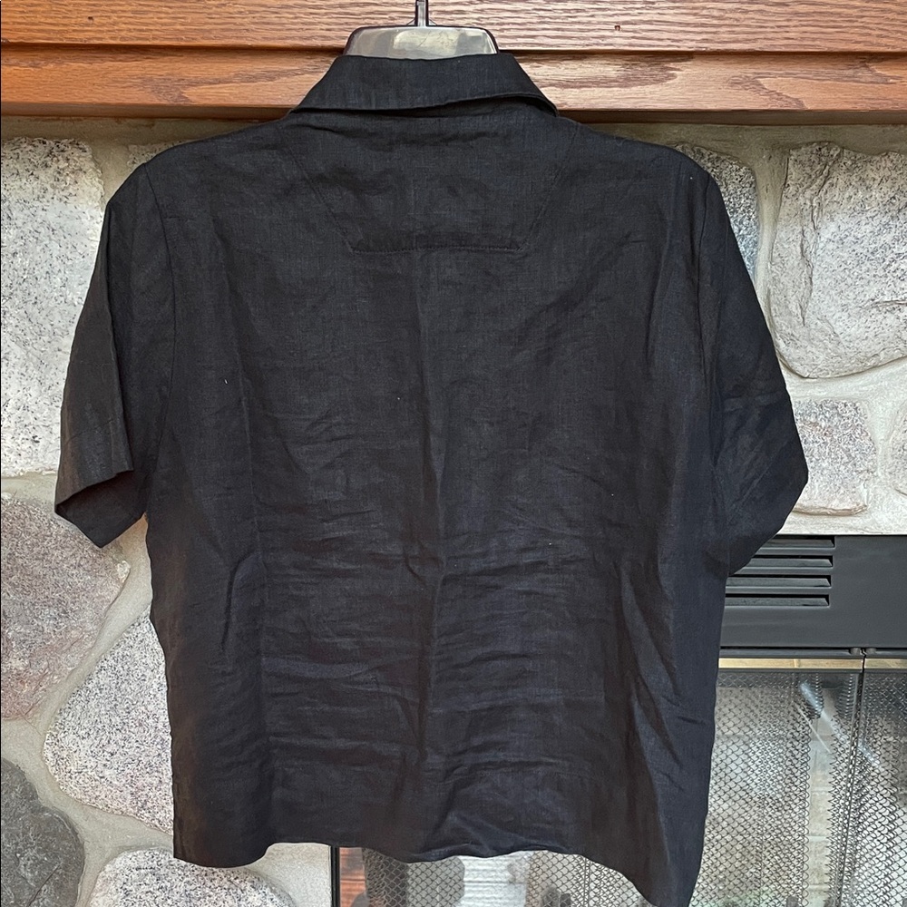 Quince Black Short-Sleeve Button-Down Linen Shirt - Picture 4 of 9
